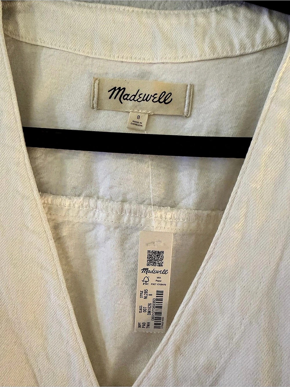 Madewell Cropped Vest in Airy Denim Button Front Top White Size 8, NWT - Picture 3 of 3